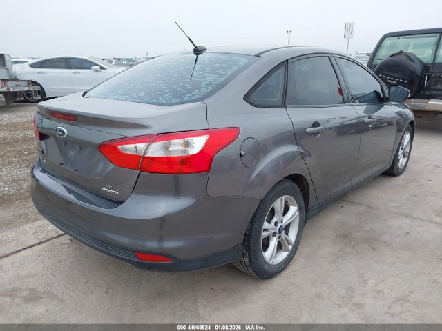 Ford FOCUS SE 2014 1FADP3F21EL413029 Image 4