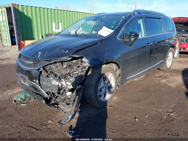 2018 CHRYSLER PACIFICA 2C4RC1EG5JR157234 Photo 1