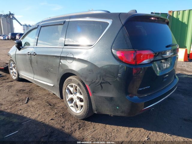 2018 CHRYSLER PACIFICA 2C4RC1EG5JR157234 Photo 2