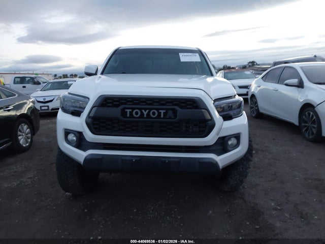3TMAZ5CN3GM020460 Toyota Tacoma Sr5 V6