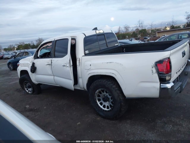 3TMAZ5CN3GM020460 Toyota Tacoma Sr5 V6