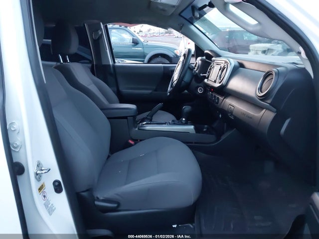 3TMAZ5CN3GM020460 Toyota Tacoma Sr5 V6