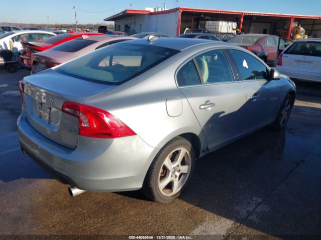 2013 VOLVO S60 YV1612FS4D2182205 Photo 3