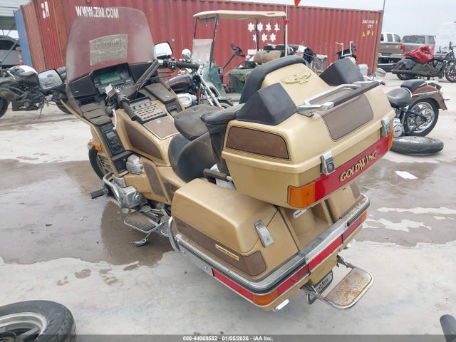 1985 HONDA GL1200 1HFSC1461FA114294 Photo 2