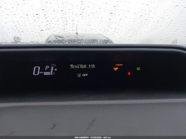 Продаж на аукціоні авто 2017 Toyota Prius C Three, vin: JTDKDTB34H1593390, номер лоту: 44069553