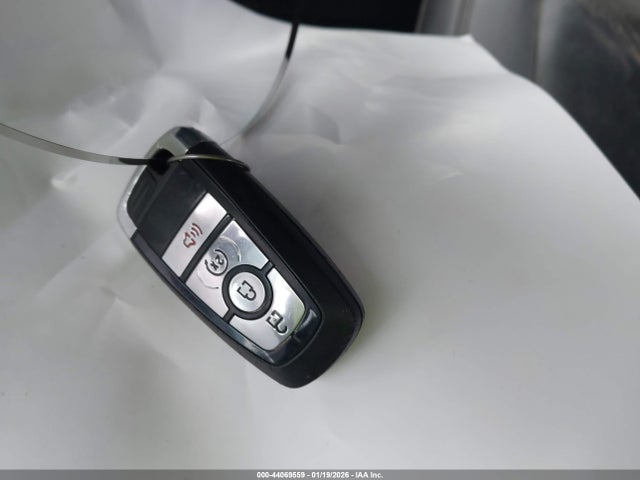 Продажа на аукционе авто 2023 Ford Bronco Black Diamond, vin: 1FMEE5DP8PLC16758, номер лота: 44069559