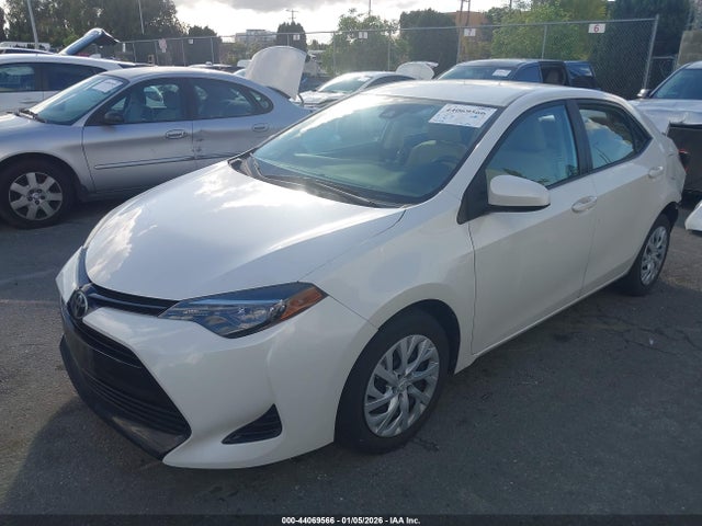 5YFBURHE0HP726671 Toyota COROLLA LE