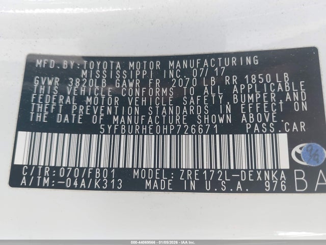 5YFBURHE0HP726671 Toyota COROLLA LE