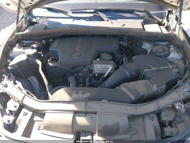 2015 BMW X1 WBAVM1C50FV498006 Photo 9