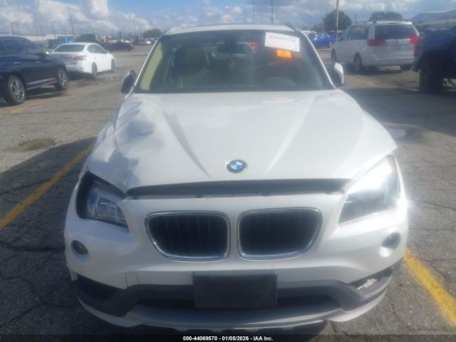 2015 BMW X1 WBAVM1C50FV498006 Photo 5