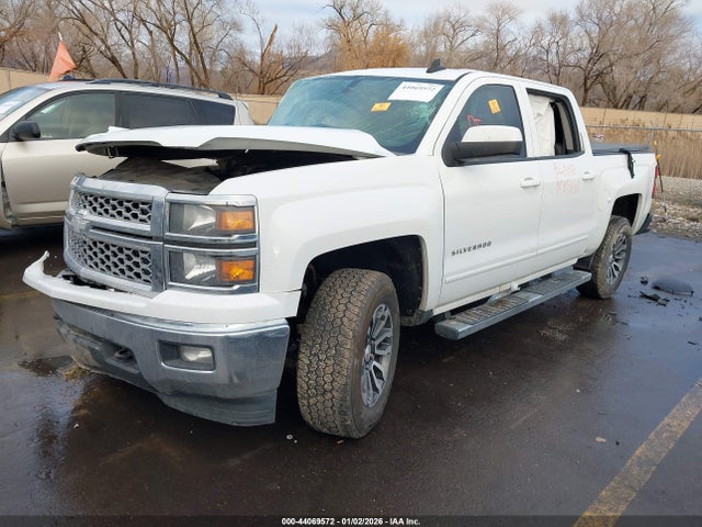 3GCUKREC8FG422153 Chevrolet Silverado 1500 1lt
