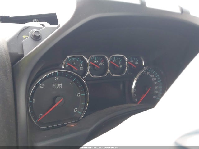 3GCUKREC8FG422153 Chevrolet Silverado 1500 1lt