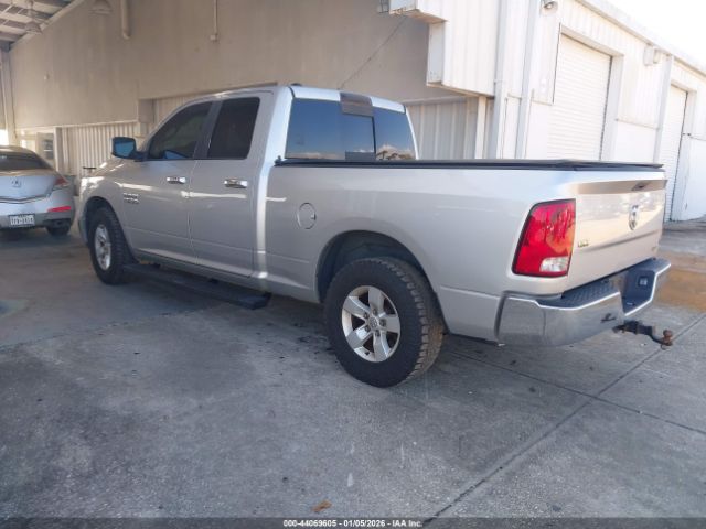 2013 RAM 1500 1C6RR6GP3DS602668 Photo 2