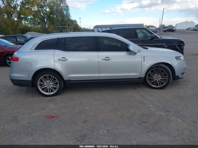 Продаж на аукціоні авто 2015 Lincoln Mkt Ecoboost, vin: 2LMHJ5AT2FBL03035, номер лоту: 44069643