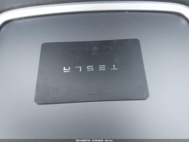 2022 TESLA MODEL 3 5YJ3E1EAXNF318139 Photo 10