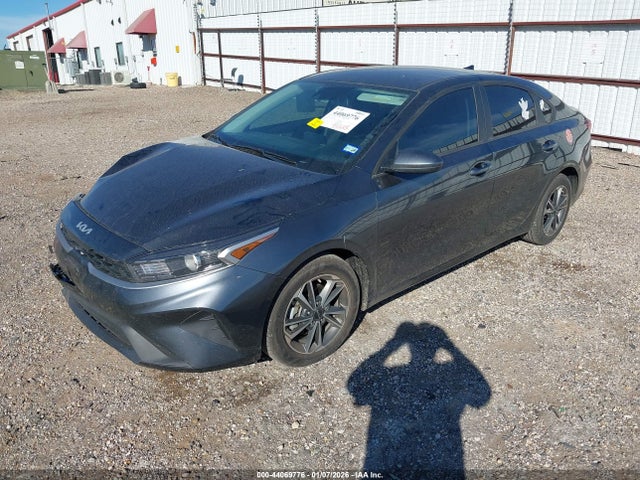 3KPF24AD7RE747774 KIA Forte Lxs