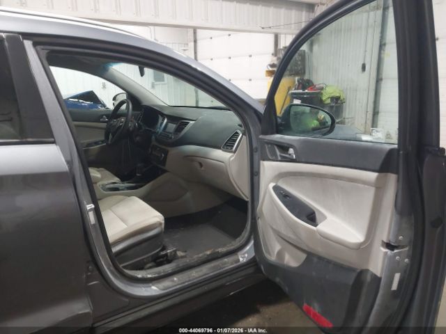 2016 HYUNDAI TUCSON KM8J3CA46GU130393 Photo 4