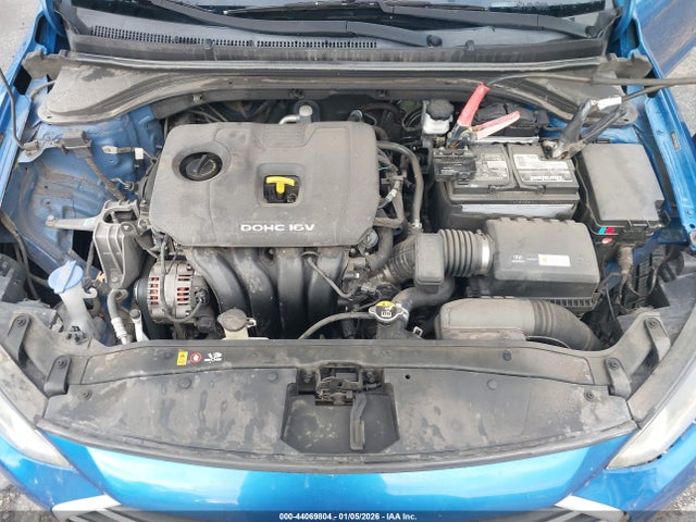 5NPD84LFXHH137592 Hyundai ELANTRA SE