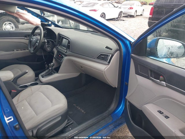 5NPD84LFXHH137592 Hyundai ELANTRA SE