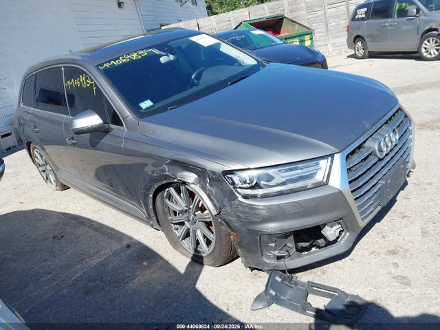 44069834 :رقم المزاد ، WA1LAAF71HD004531 vin ، 2017 Audi Q7 3.0t Premium مزاد بيع