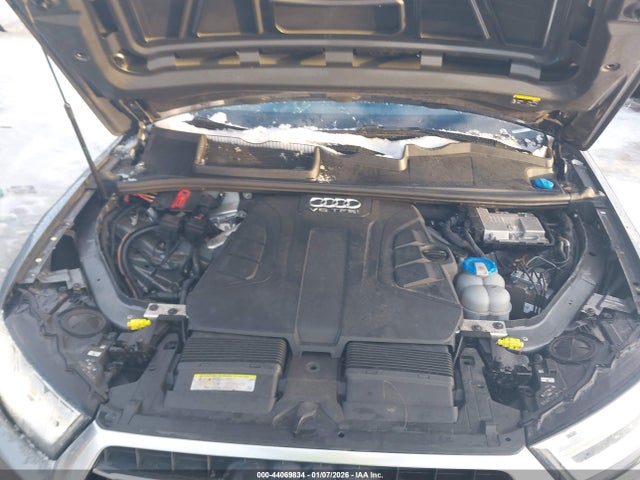 44069834 :رقم المزاد ، WA1LAAF71HD004531 vin ، 2017 Audi Q7 3.0t Premium مزاد بيع