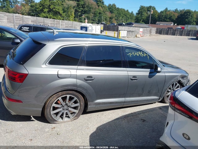 44069834 :رقم المزاد ، WA1LAAF71HD004531 vin ، 2017 Audi Q7 3.0t Premium مزاد بيع