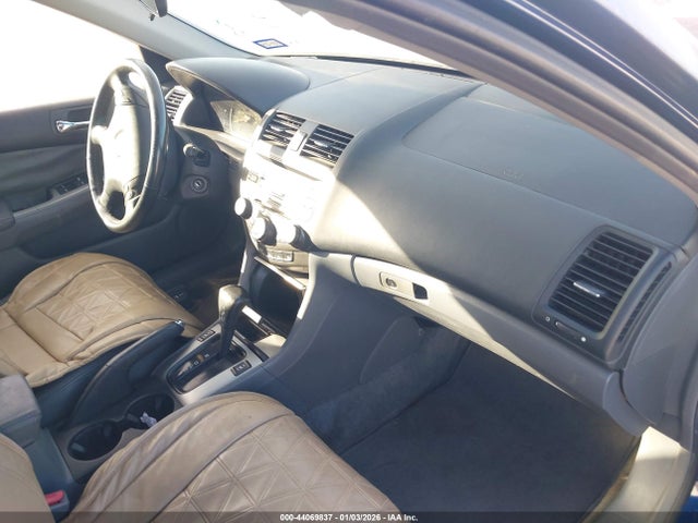 Продажа на аукционе авто 2003 Honda Accord 2.4 Ex, vin: 1HGCM56643A056162, номер лота: 44069837