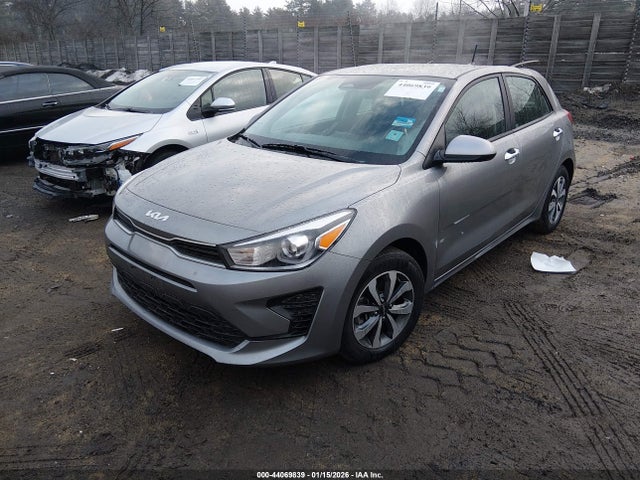 3KPA25AD1PE629555 KIA Rio 5-door S