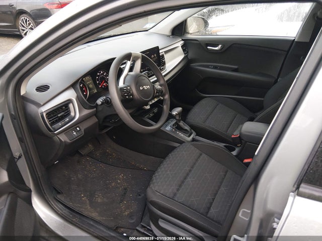 3KPA25AD1PE629555 KIA Rio 5-door S