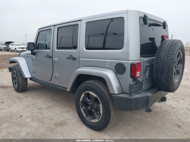 1C4HJWEG4EL214584 Jeep Wrangler Unlimited Polar Edition