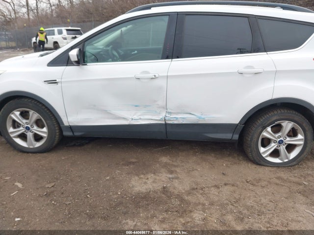 1FMCU9G93EUC38530 Ford ESCAPE SE