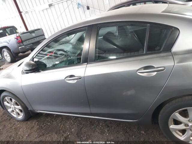 2010 Mazda Mazda3 I Touring მანქანა იყიდება აუქციონზე, vin: JM1BL1SF8A1196434, აუქციონის ნომერი: 44069879