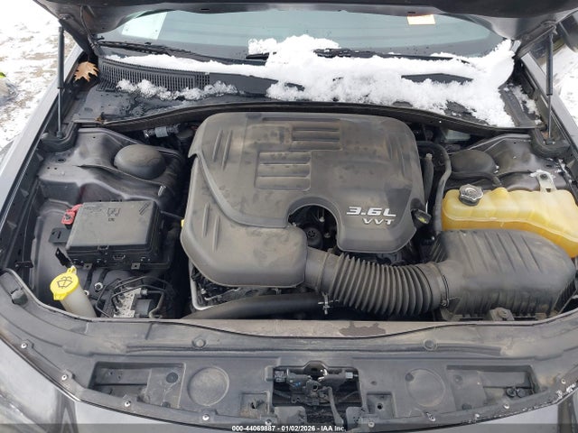 2017 CHRYSLER 300 2C3CCAGG7HH512718 Photo 9