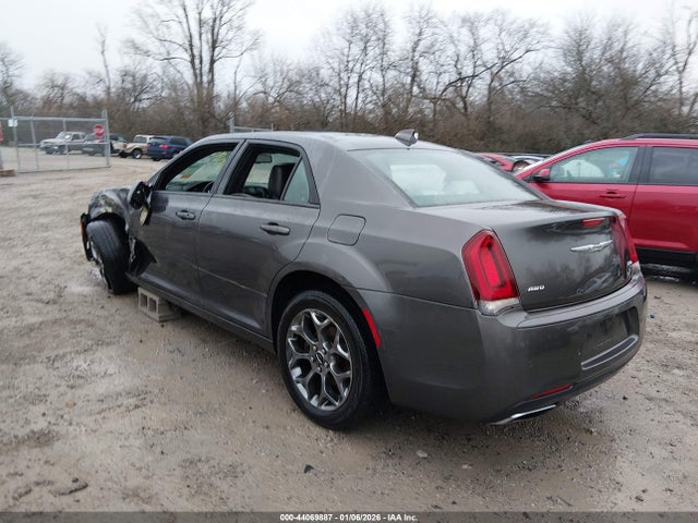 2017 CHRYSLER 300 2C3CCAGG7HH512718 Photo 2