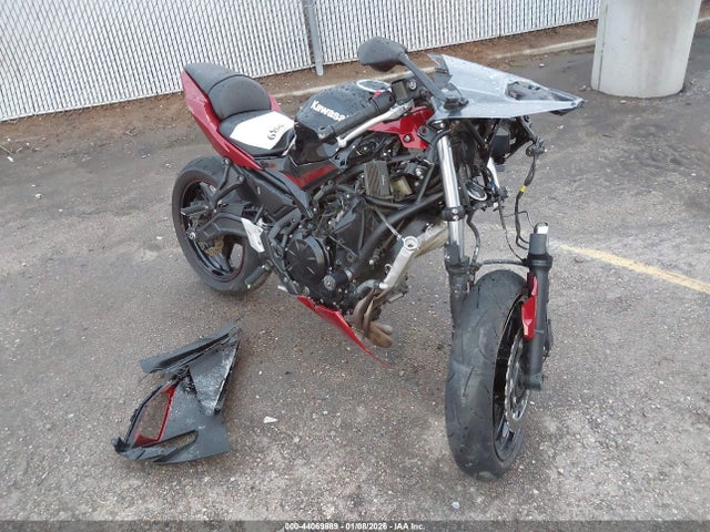 2021 KAWASAKI EX650 ML5EXEM10MDA38390