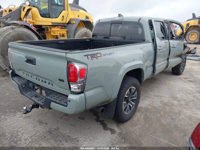 3TMBZ5DN8NM033799 Toyota Tacoma Trd Sport