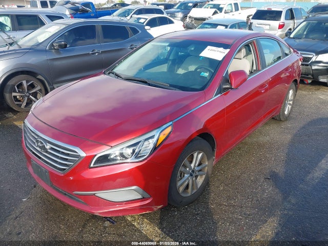 Hyundai Sonata 2016 5NPE24AF3GH396688 Image 2