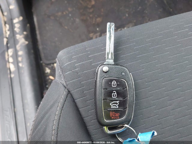 2019 HYUNDAI TUCSON KM8J2CA43KU980509 Photo 10