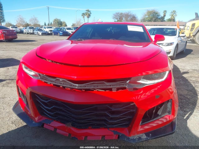 Chevrolet Camaro 1lt 2017 1G1FB1RX2H0140436 Image 12