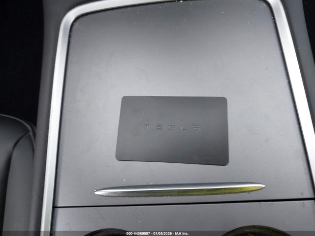 2024 TESLA MODEL Y 7SAYGDEF5RA330539 Photo 10