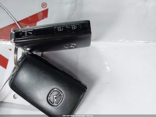 44070009 :رقم المزاد ، 3MVDMACL9LM113401 vin ، 2020 Mazda Cx-30 Select Package مزاد بيع