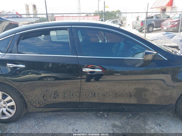 1N4AL3APXJC121875 Nissan Altima 2.5 S