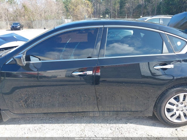 1N4AL3APXJC121875 Nissan Altima 2.5 S