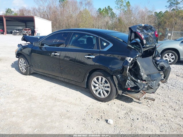 2018 NISSAN ALTIMA 1N4AL3APXJC121875 Photo 2