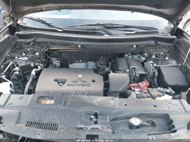 2019 MITSUBISHI OUTLANDER JA4AZ3A39KZ013746 Photo 9