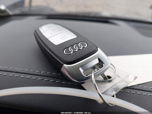 2019 AUDI A6 WAUM2AF2XKN089654 Photo 10