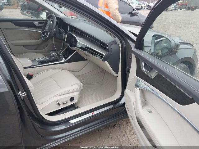 2019 AUDI A6 WAUM2AF2XKN089654 Photo 4