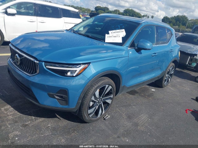 2024 VOLVO XC40 YV4L12UEXR2232406 Photo 1