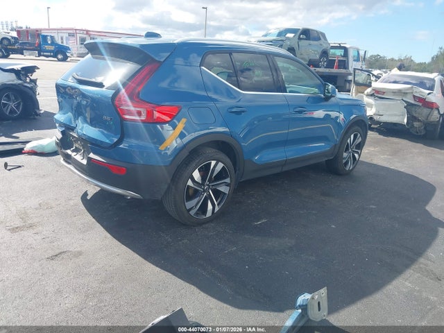2024 VOLVO XC40 YV4L12UEXR2232406 Photo 3