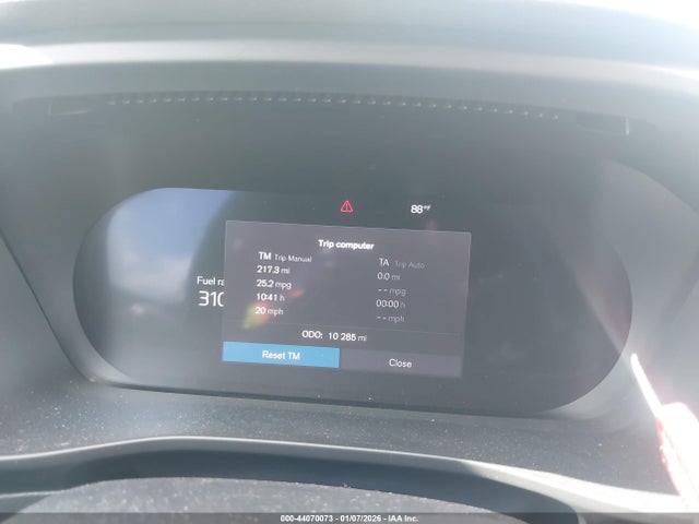 2024 VOLVO XC40 YV4L12UEXR2232406 Photo 6